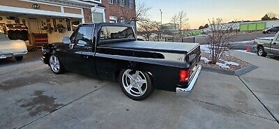 Chevrolet-C-10-1984-Black-126398-13