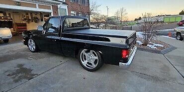 Chevrolet-C-10-1984-Black-126398-14