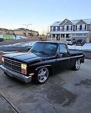 Chevrolet-C-10-1984-Black-126398-17