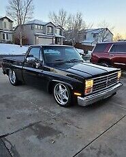 Chevrolet-C-10-1984-Black-126398-19