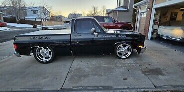 Chevrolet-C-10-1984-Black-126398-20