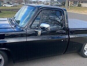 Chevrolet-C-10-1984-Black-126398-30