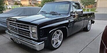 Chevrolet-C-10-1984-Black-126398-7