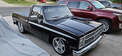 Chevrolet-C-10-1984-Black-126398-9