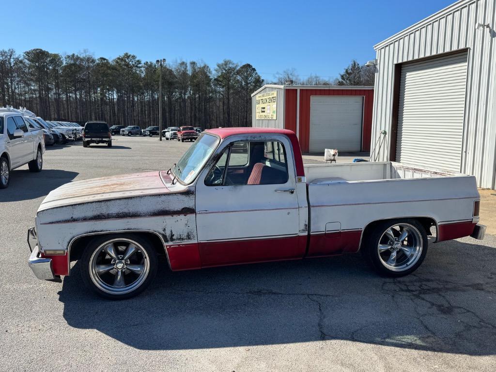 Chevrolet-C-10-1984-White-Red-0-3