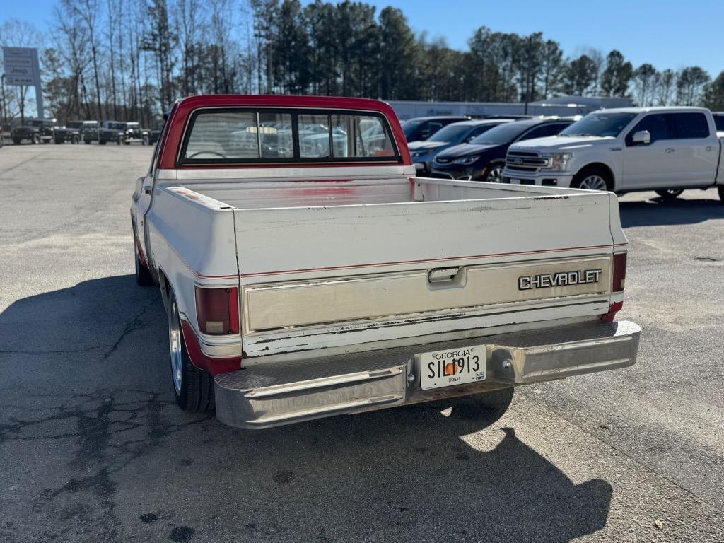 Chevrolet-C-10-1984-White-Red-0-9