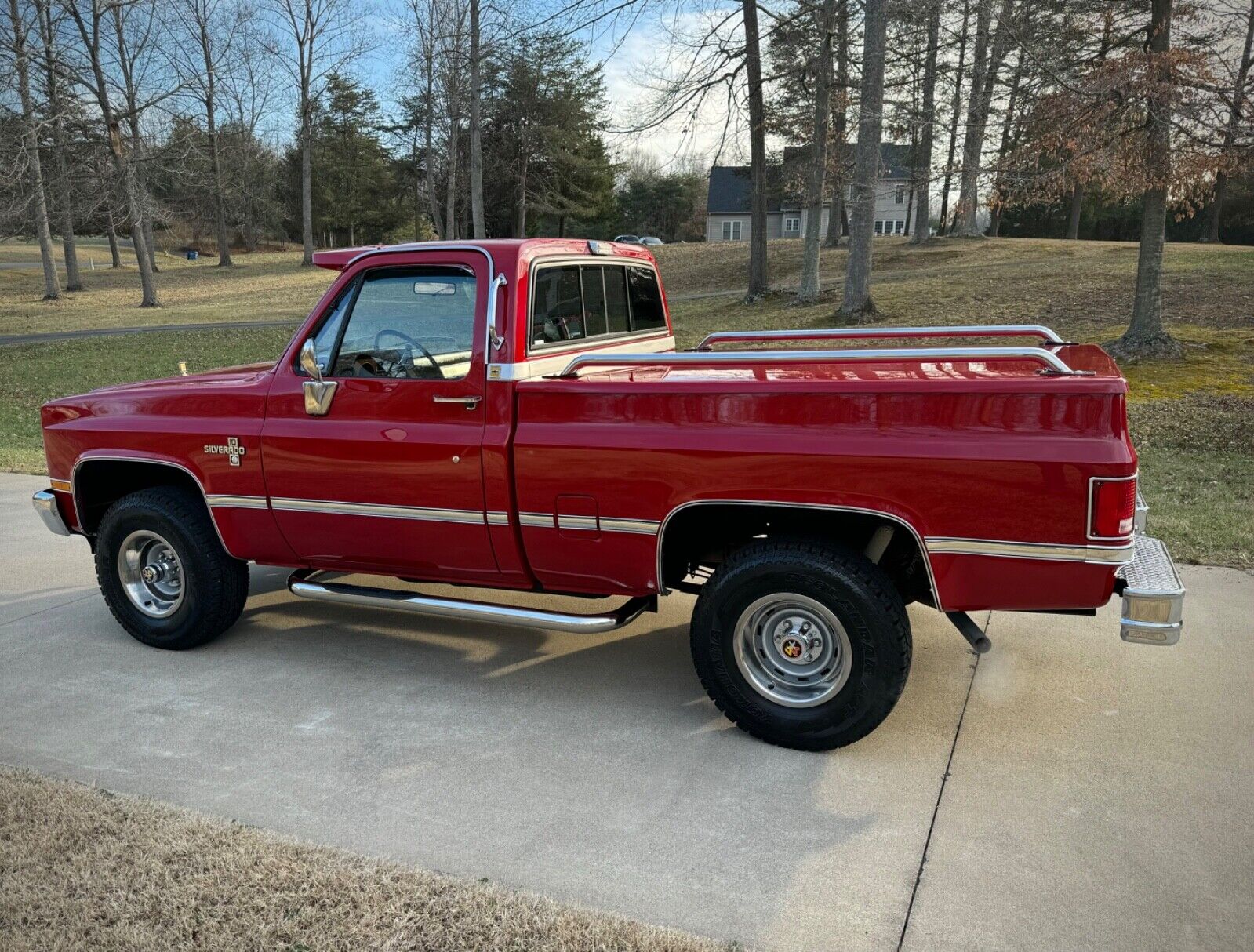 Chevrolet-C-10-1987-121505-3