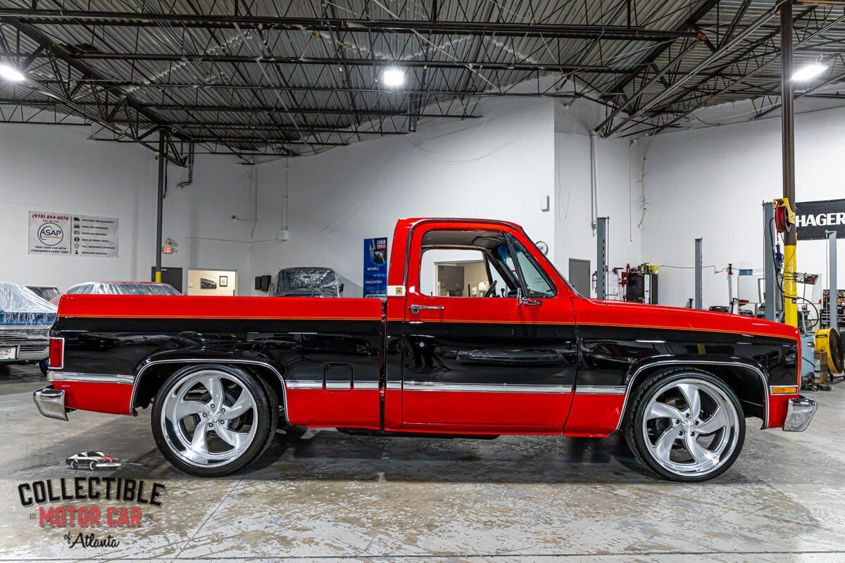 Chevrolet-C-10-1987-Black-Black-0-11