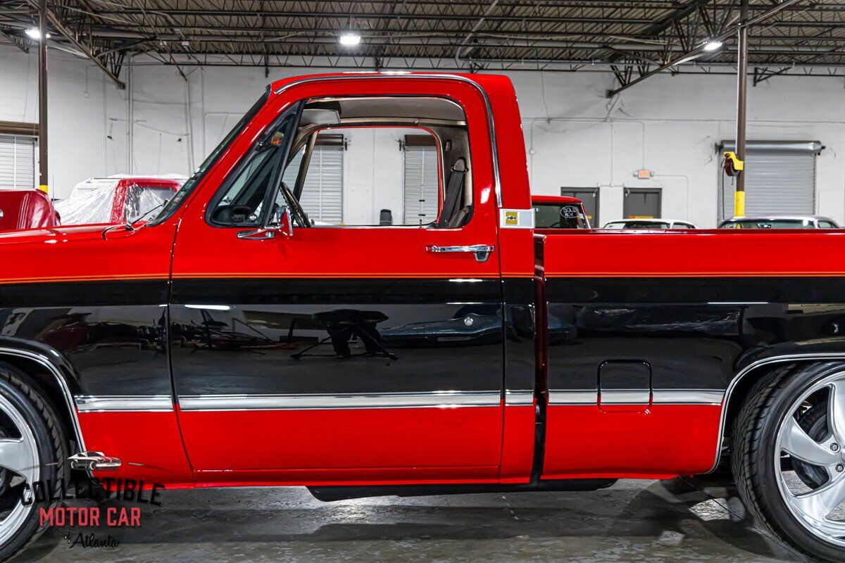 Chevrolet-C-10-1987-Black-Black-0-19