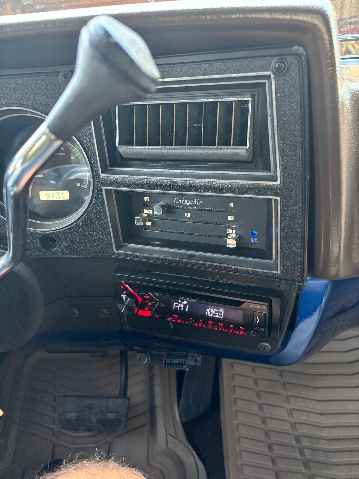 Chevrolet-C-10-1987-Blue-14001-15