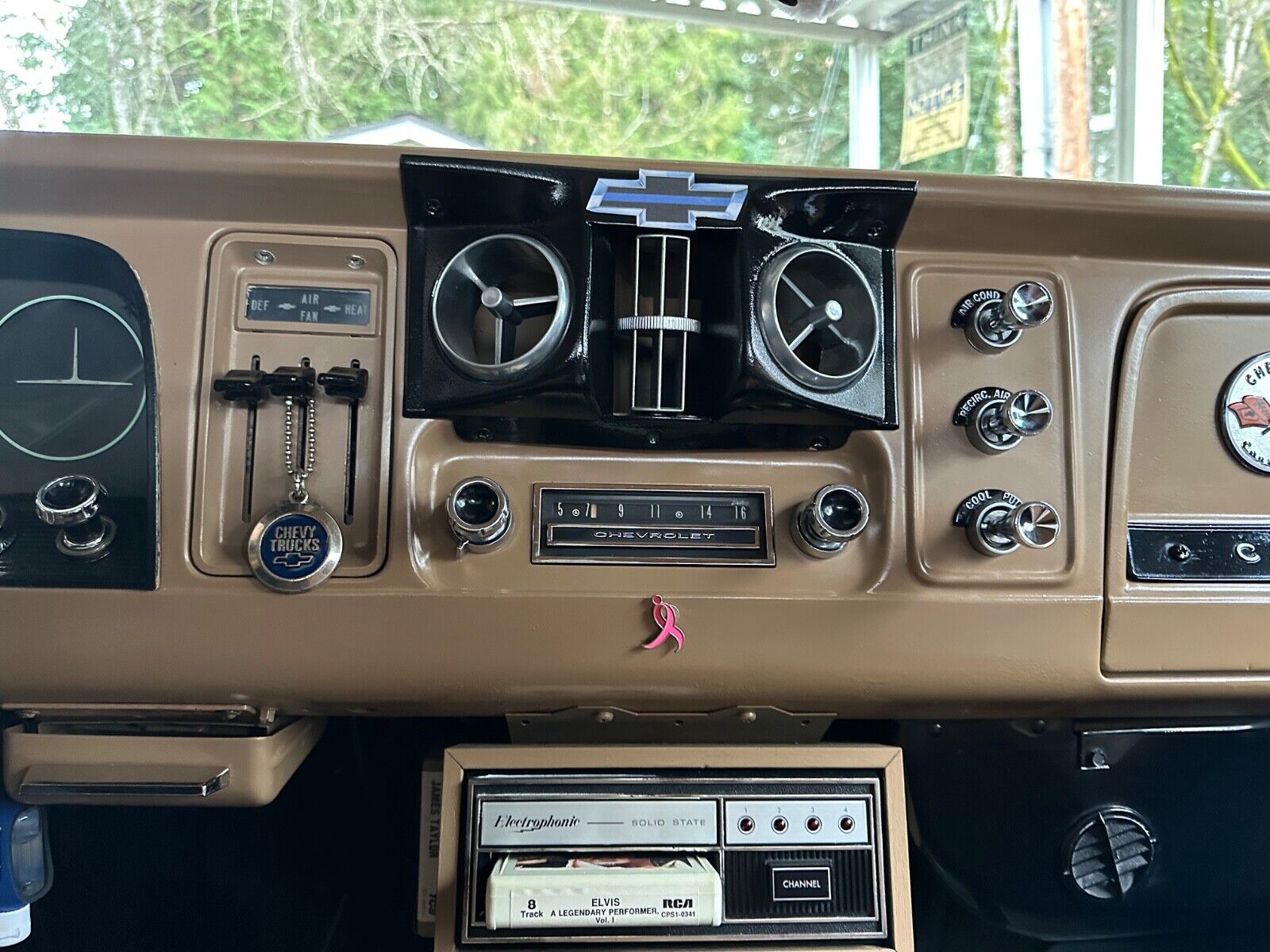 Chevrolet-C-10-Pickup-1965-Blue-Tan-17881600-16