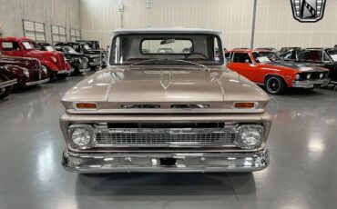 Chevrolet-C-10-Pickup-1965-White-Black-0-2