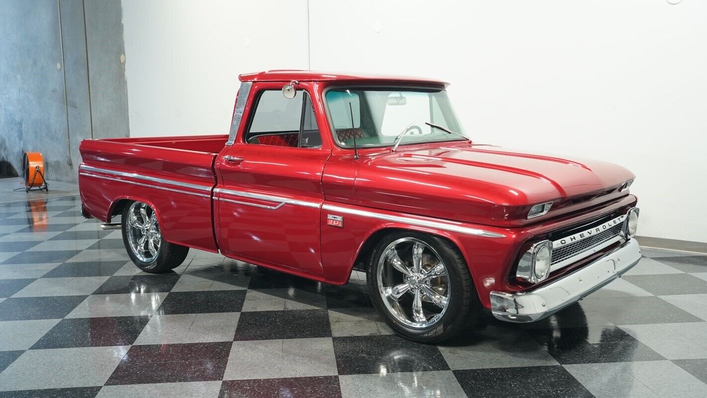 Chevrolet-C-10-Pickup-1966-13