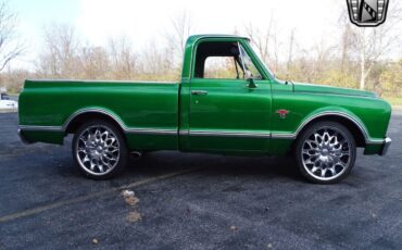 Chevrolet-C-10-Pickup-1967-Green-Black-144846-7