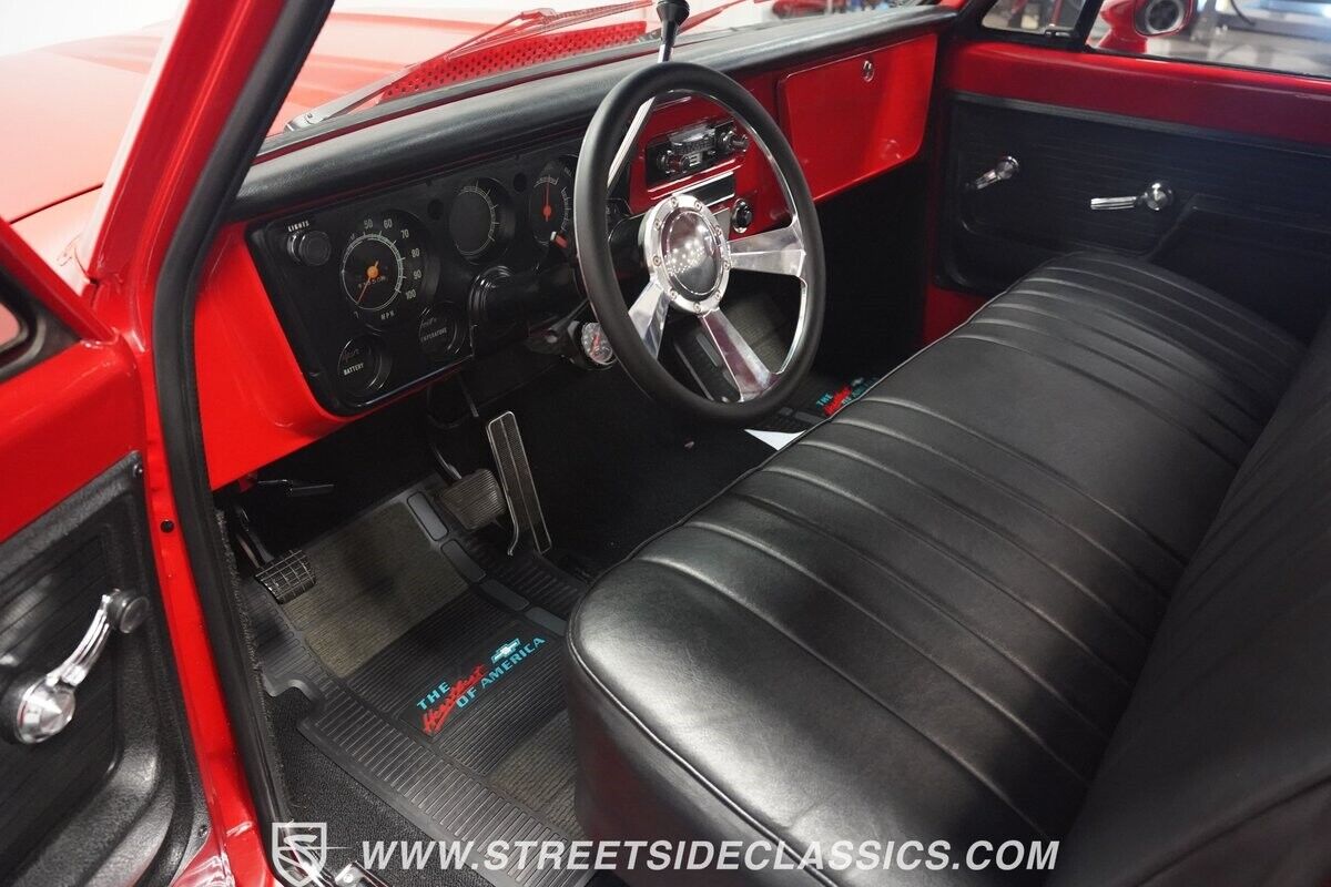 Chevrolet-C-10-Pickup-1969-Red-Black-134137-3