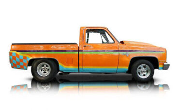 Chevrolet-C-10-Pickup-1981-1