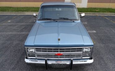 Chevrolet-C-10-Pickup-1985-Blue-Blue-144756-9