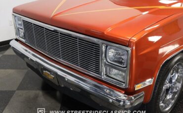 Chevrolet-C-10-Pickup-1985-Orange-Tan-17460-18