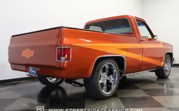 Chevrolet-C-10-Pickup-1985-Orange-Tan-17460-26