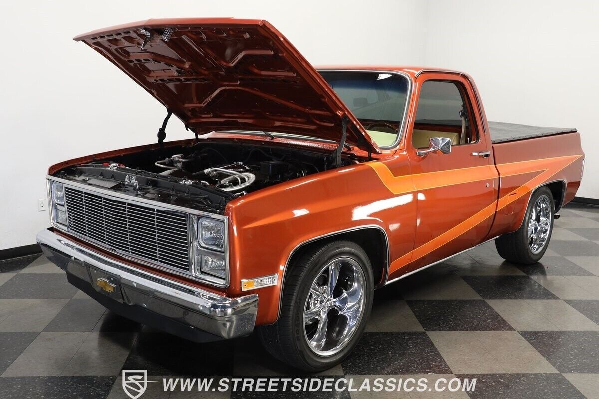 Chevrolet-C-10-Pickup-1985-Orange-Tan-17460-29