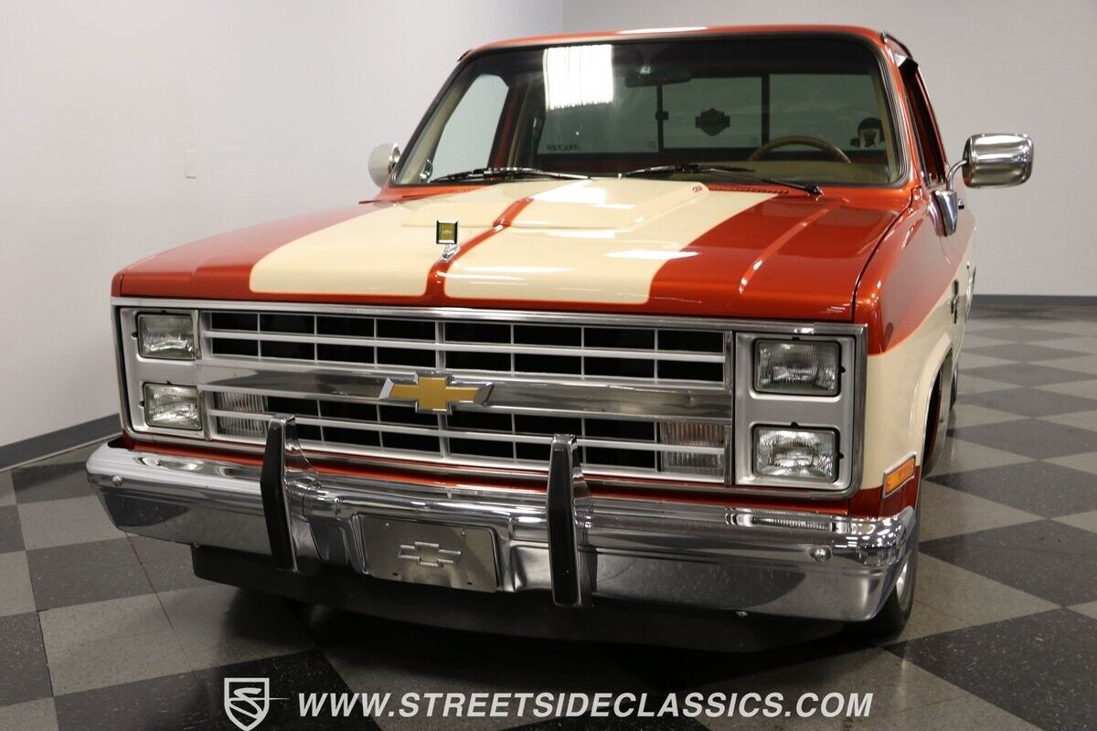 Chevrolet-C-10-Pickup-1986-Copper-Beige-152447-22