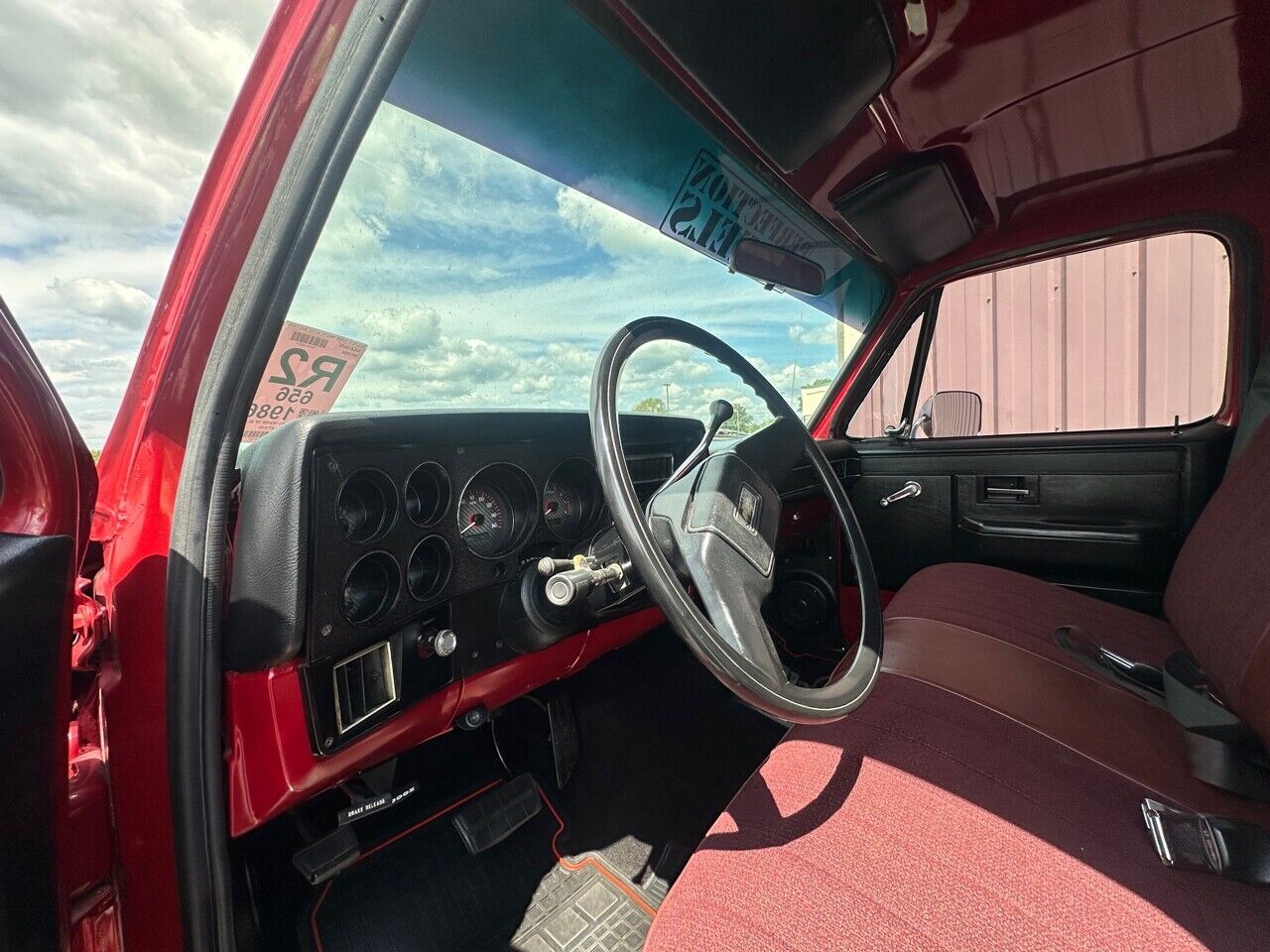 Chevrolet-C-10-Pickup-1986-Red-Red-1022-24