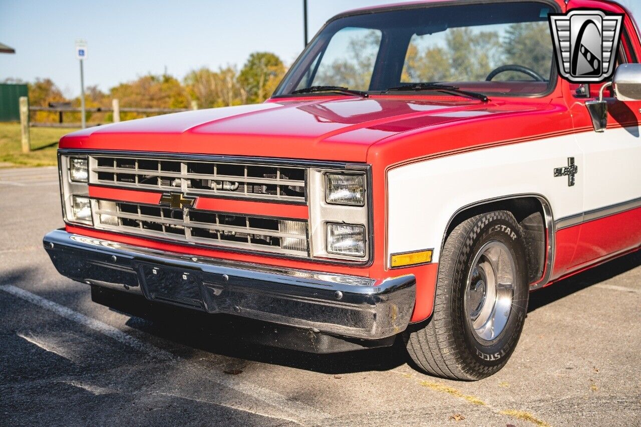 Chevrolet-C-10-Pickup-1986-Red-Red-21055-10