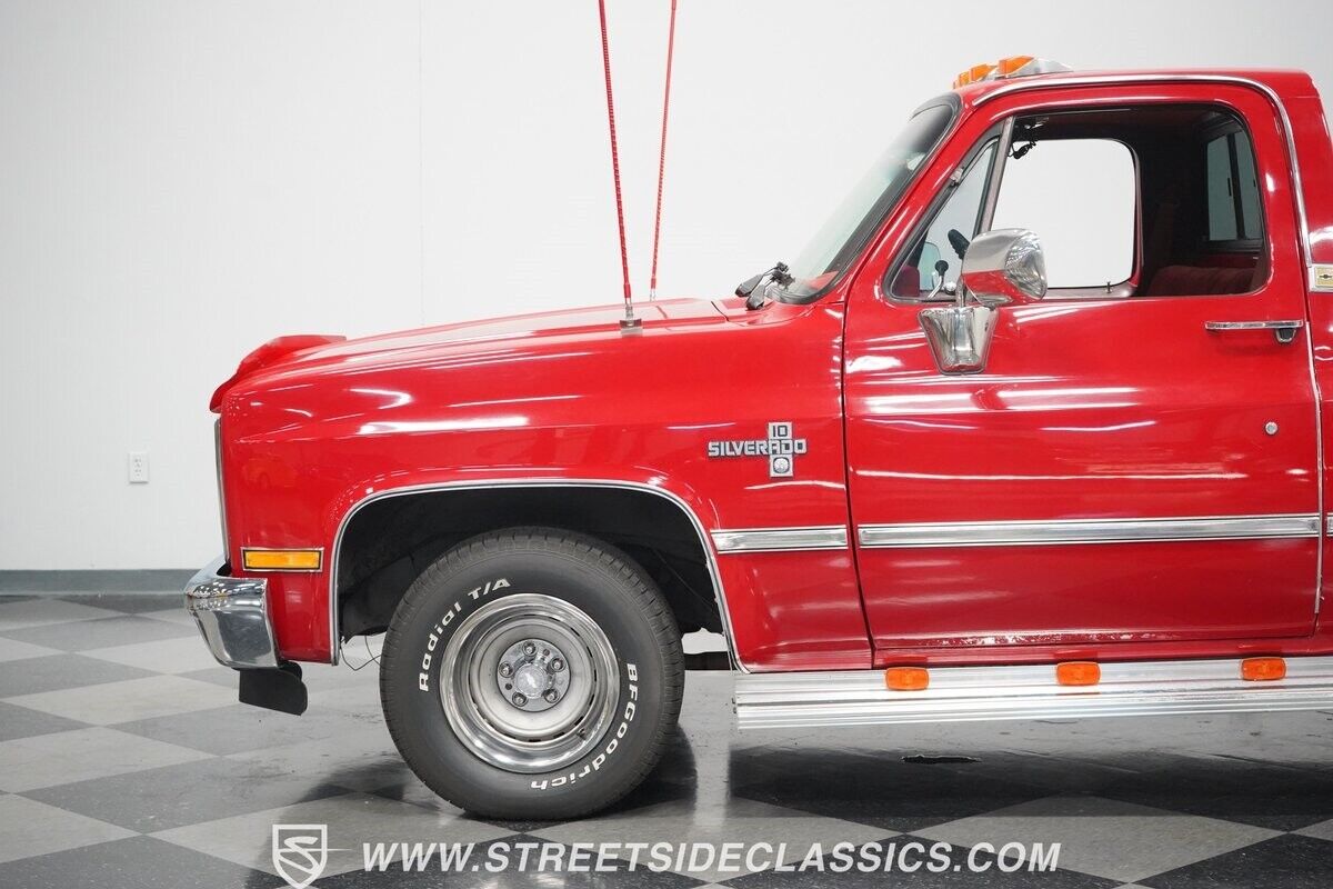 Chevrolet-C-10-Pickup-1987-25