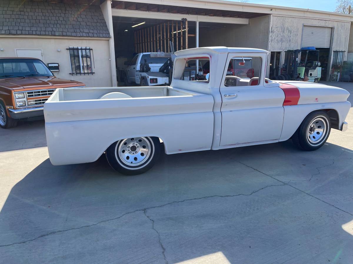 Chevrolet-C10-1960-18