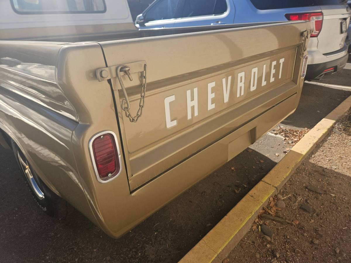 Chevrolet-C10-1965-3