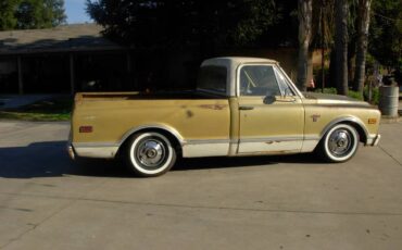 Chevrolet-C10-1968-4