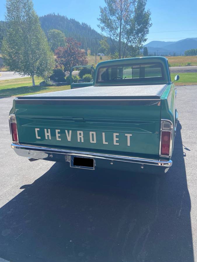 Chevrolet-C10-1969-green-1986-3