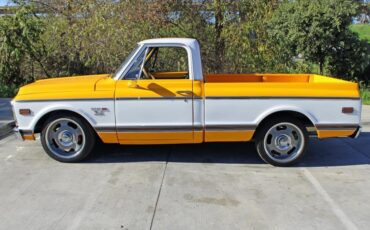 Chevrolet-C10-Cheyenne-1969-Yellow-Black-10-35