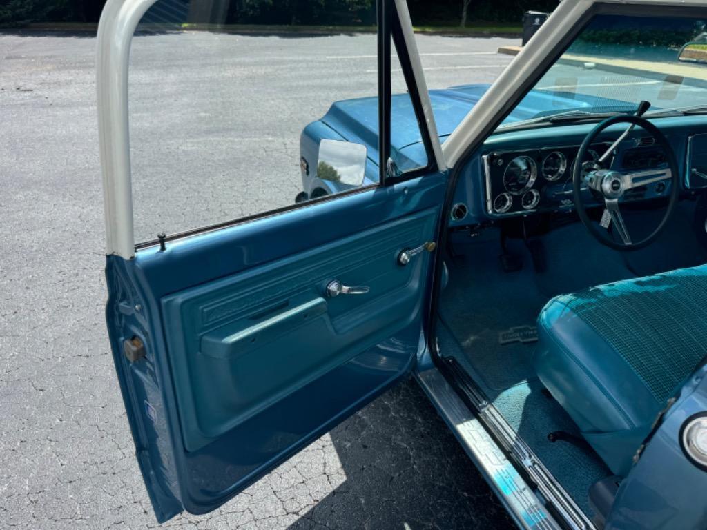 Chevrolet-C10-LS-4L60E-AC-fresh-build-slick-paint-1972-Blue-Blue-161-16