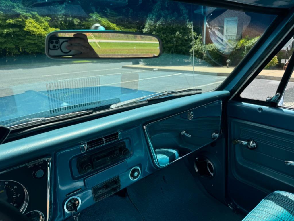 Chevrolet-C10-LS-4L60E-AC-fresh-build-slick-paint-1972-Blue-Blue-161-23