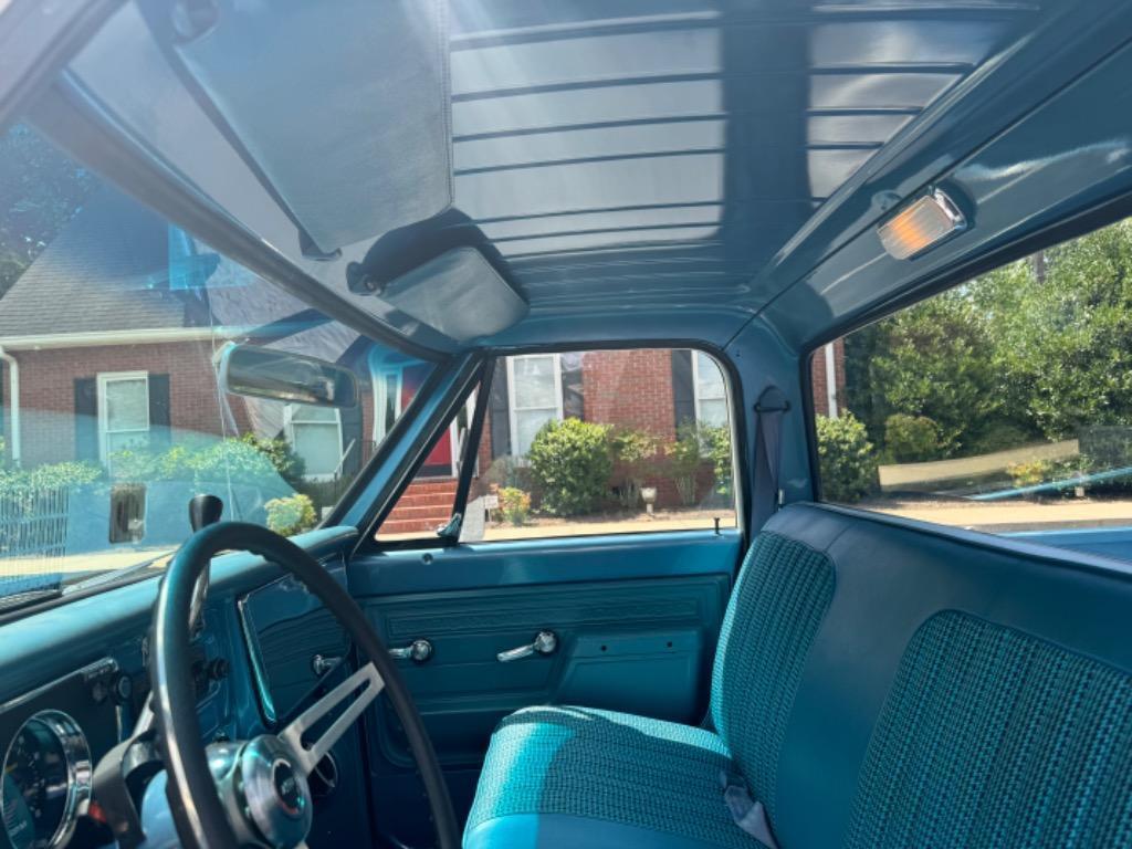 Chevrolet-C10-LS-4L60E-AC-fresh-build-slick-paint-1972-Blue-Blue-161-31