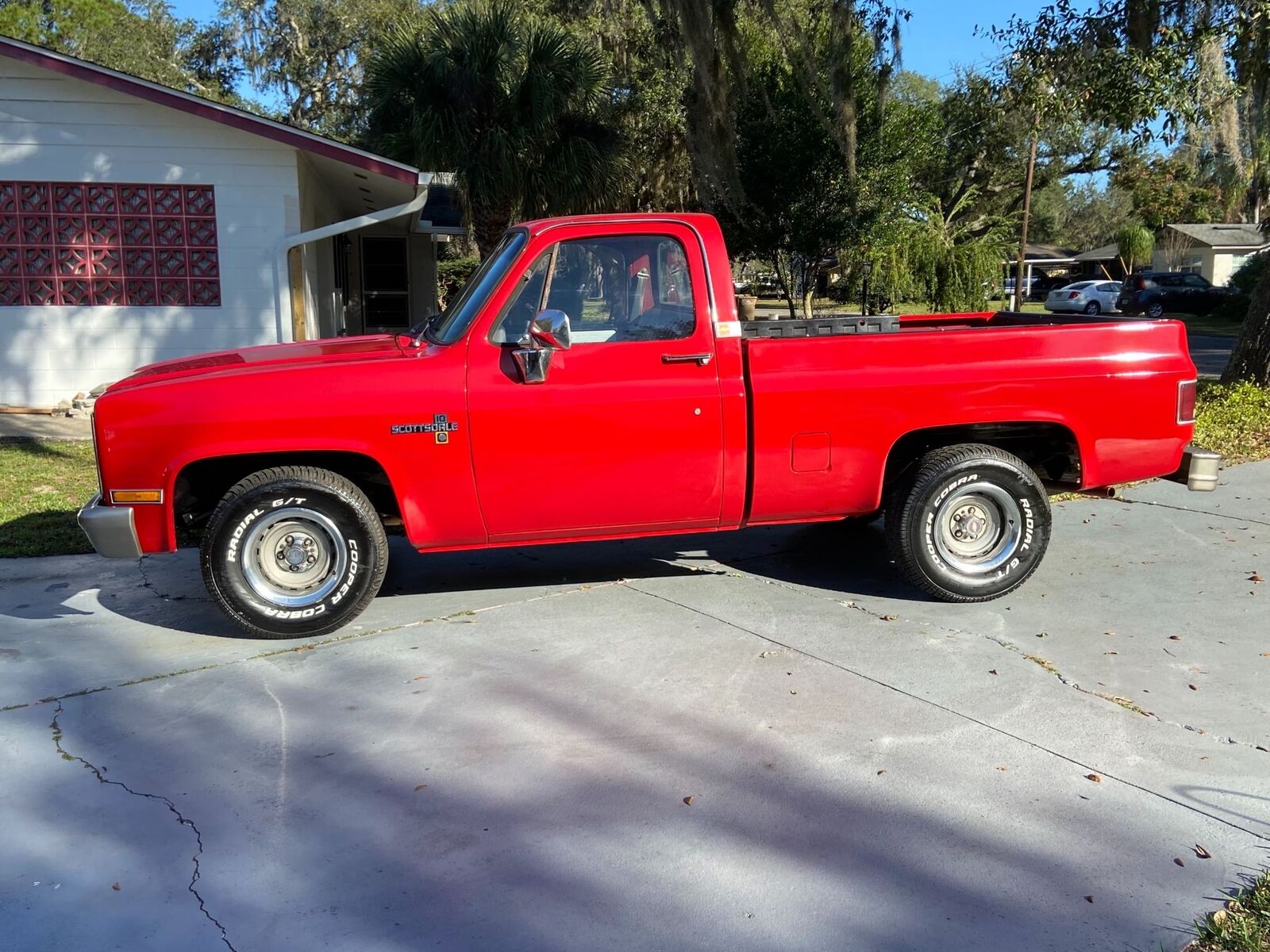 Chevrolet-C10-Scottsdale-1984-4