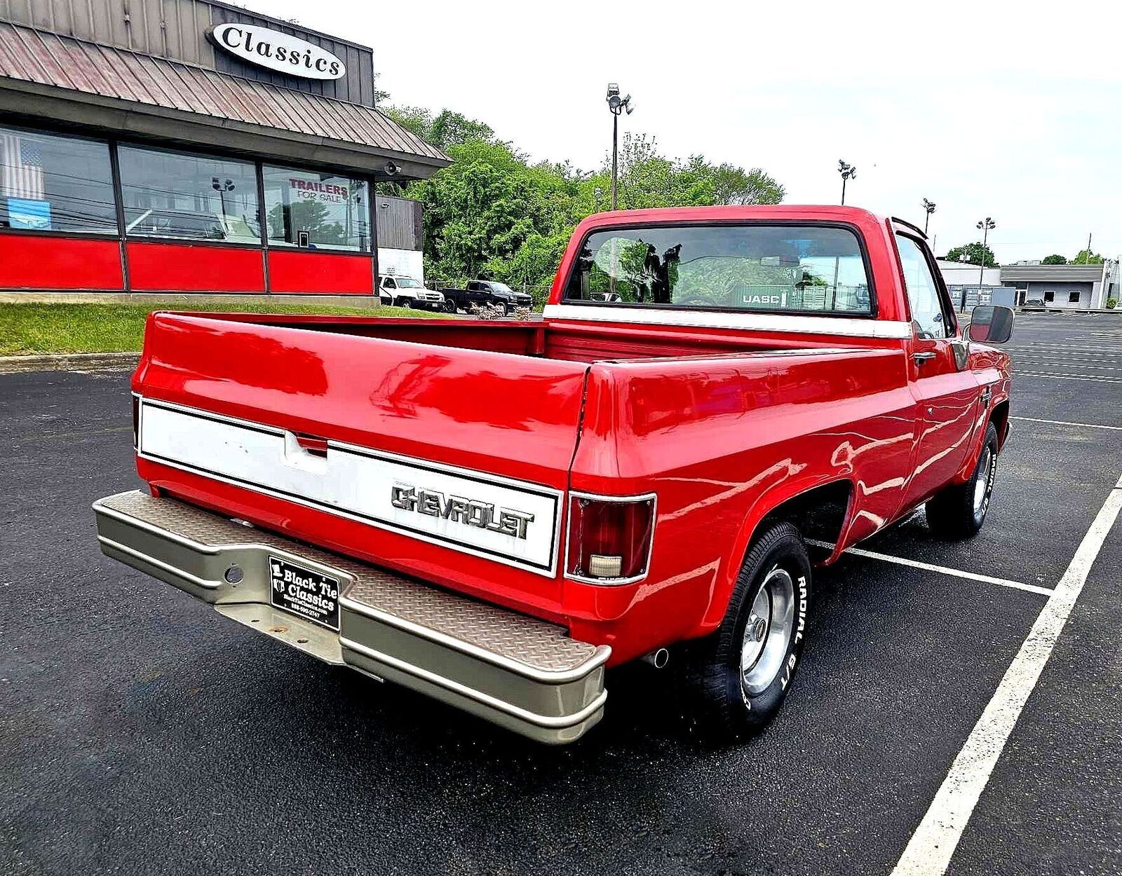 Chevrolet-C10-Scottsdale-1984-Red-Red-135100-18