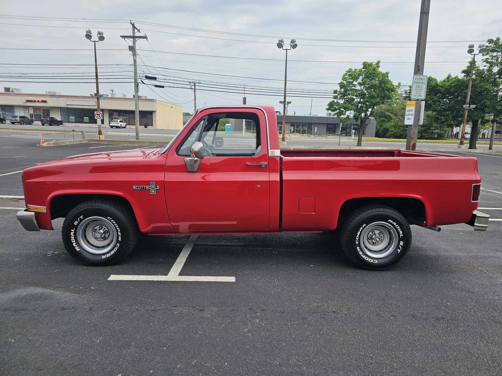 Chevrolet-C10-Scottsdale-1984-Red-Red-135100-5