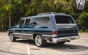 Chevrolet-C10-Suburban-Cabriolet-1985-4