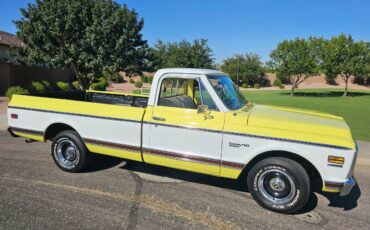 Chevrolet-C10-custom-deluxe-1972-14