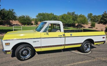 Chevrolet-C10-custom-deluxe-1972-2