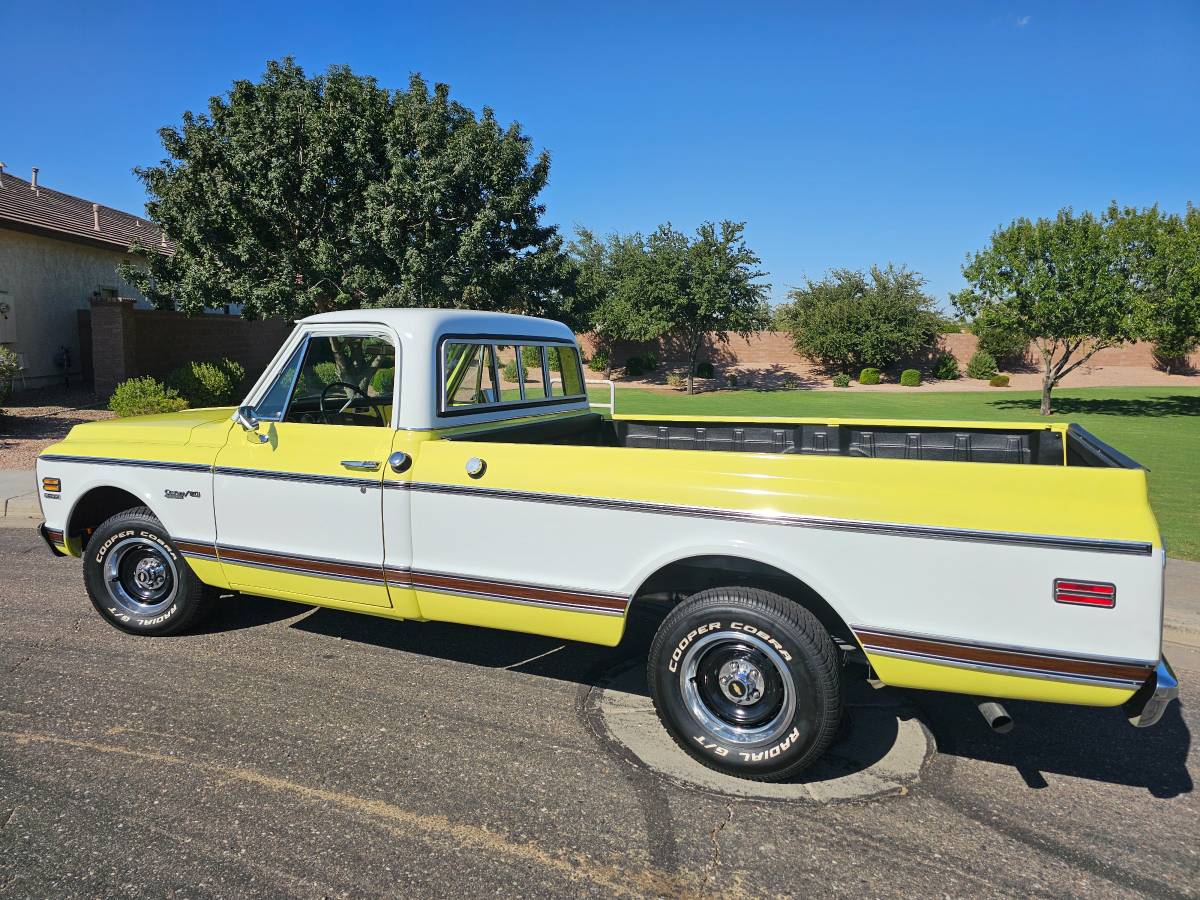 Chevrolet-C10-custom-deluxe-1972-3