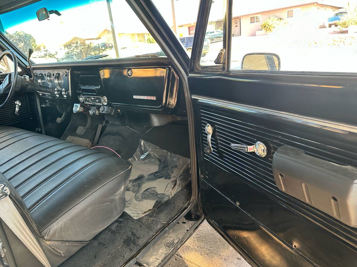 Chevrolet-C10-pickup-1969-black-1126538-3