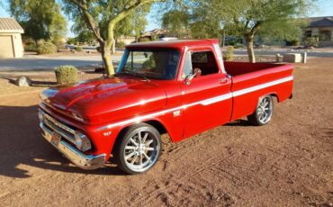 Chevrolet-C10-truck-1966-red-93342-11