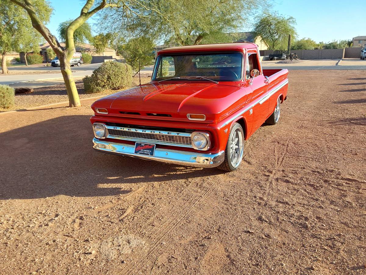 Chevrolet-C10-truck-1966-red-93342-12