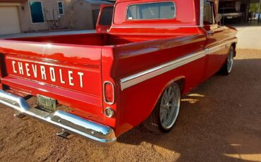 Chevrolet-C10-truck-1966-red-93342-5