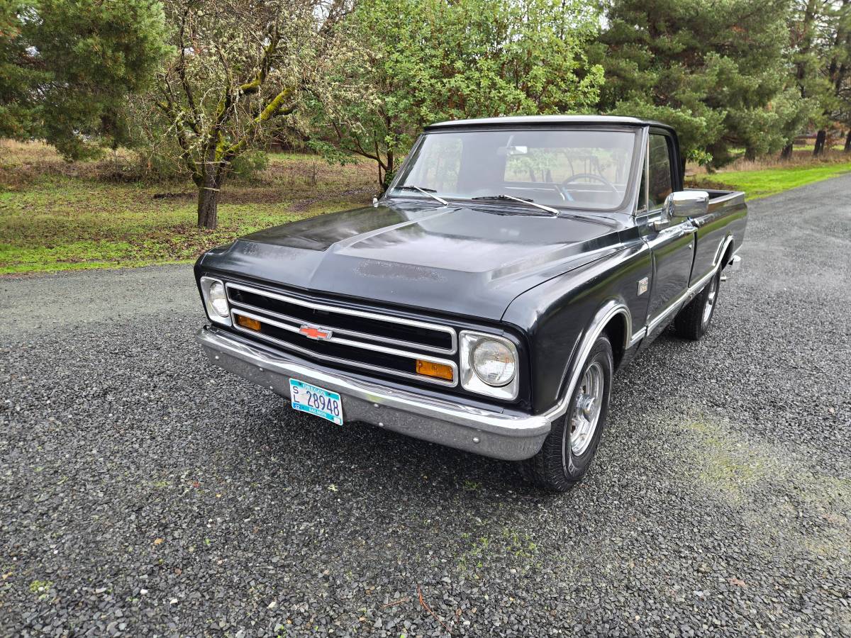 Chevrolet-C20-camper-special-1967-1