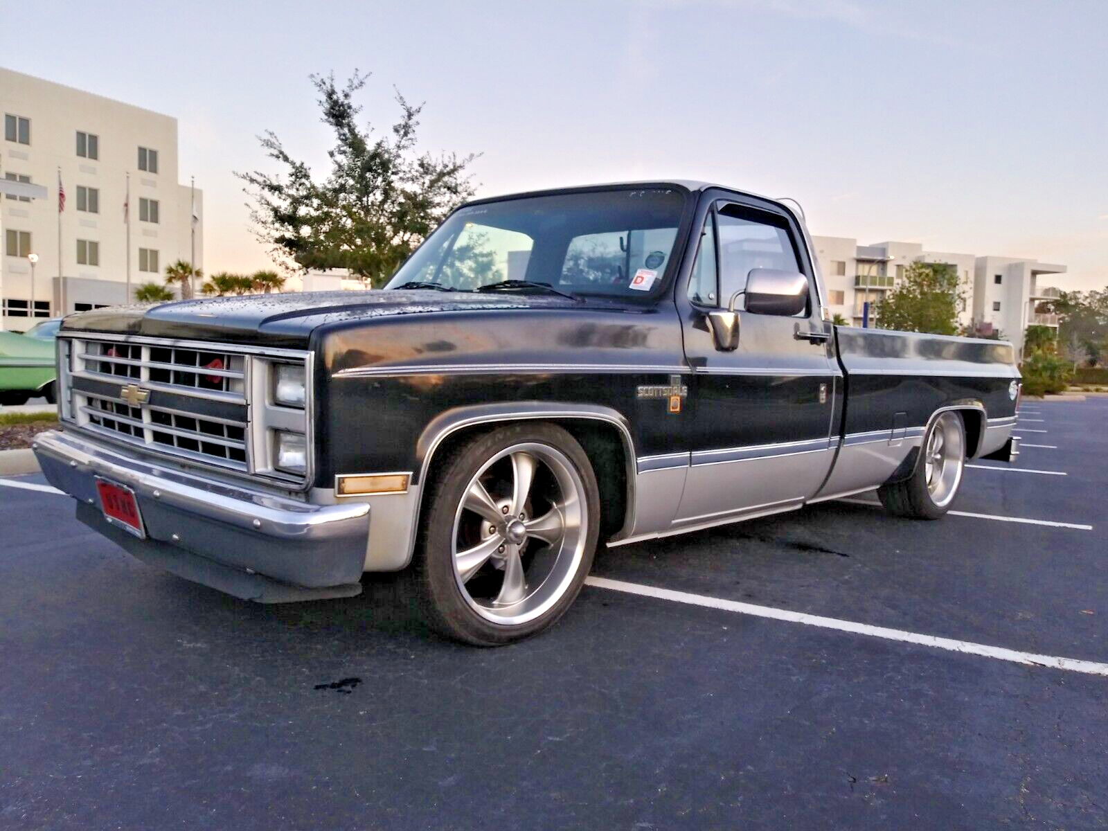 Chevrolet-CK-Pickup-1500-1985-2