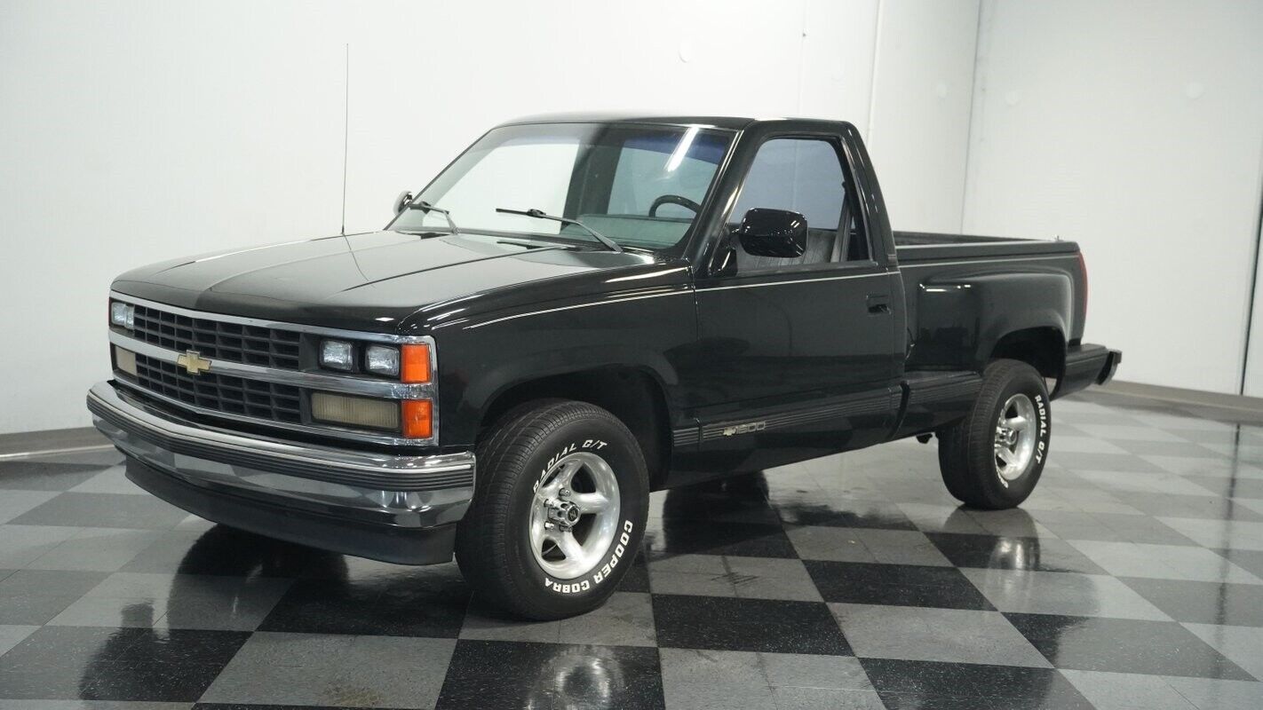 Chevrolet-CK-Pickup-1500-1988-Black-Gray-406715-6